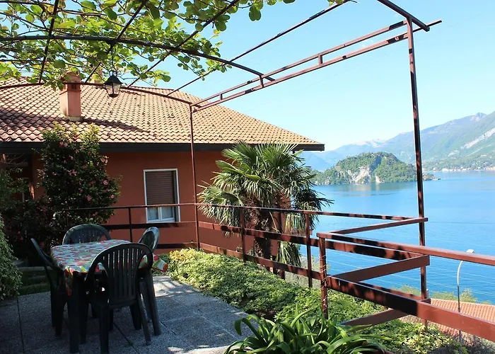 Bellavista Garden And Flowers Apartment Varenna